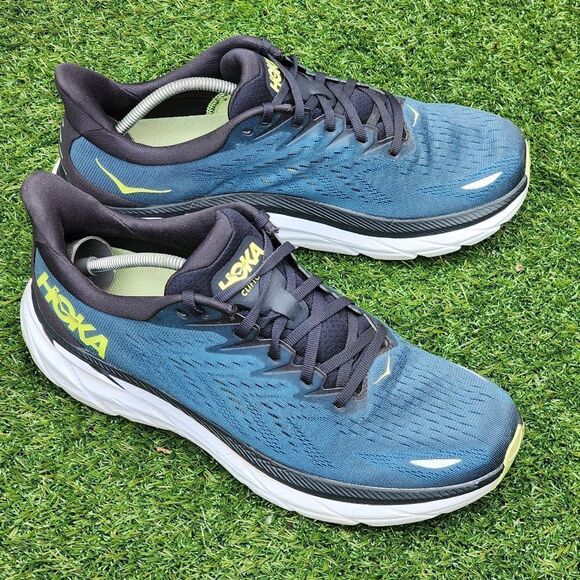 HOKA CLIFTON 8 - Mens Athletic Shoes - SIZE 10D - Picture 1 of 9